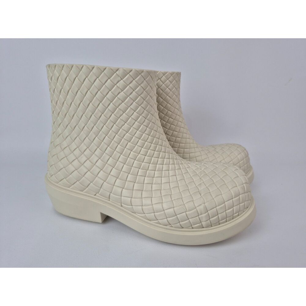 Bottega Veneta Women's Sea Salt Cream Fireman Rubber Ankle Boot Size 40